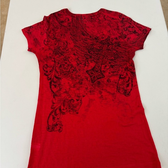 Daytrip Red Short Sleeve Graphic Tee with Embellishments - Picture 2 of 3